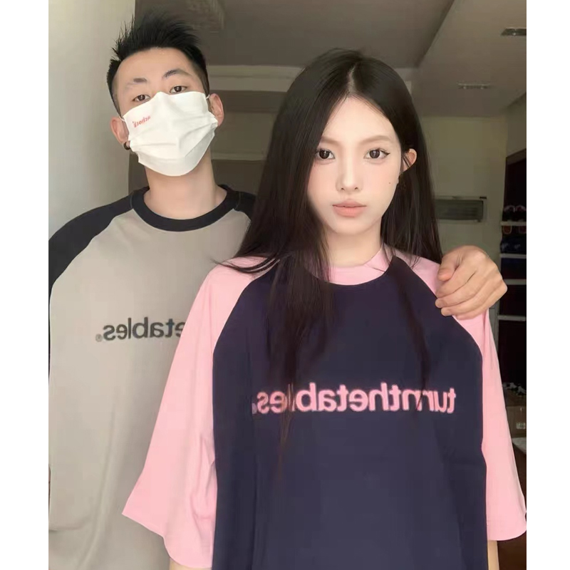 Printed pure cotton 210g combed tight back collar splicing and tampered shoulder contrast couple T-shirt