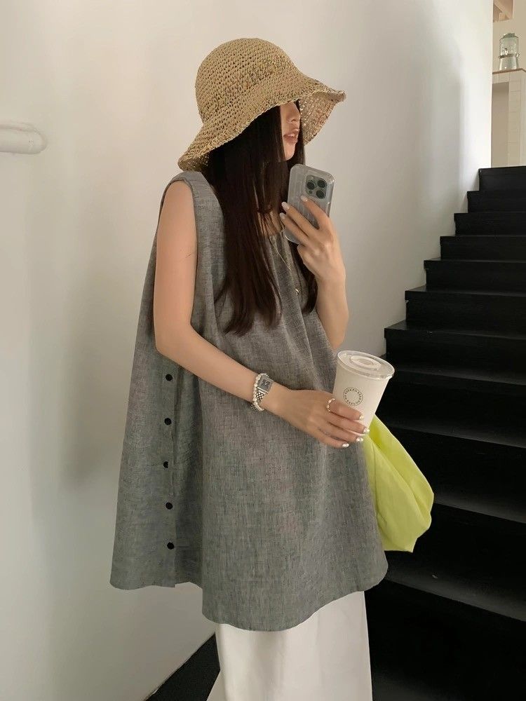 小眾設計感側邊紐扣背心連衣裙女夏季寬鬆休閒無袖A字短裙小個子