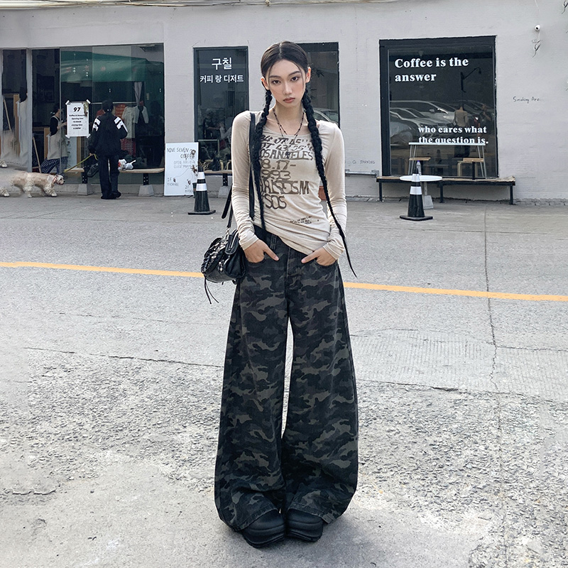 2025年春季新款迷彩工裝褲女美式高腰寬鬆休閒闊腿牛仔褲喇叭褲子