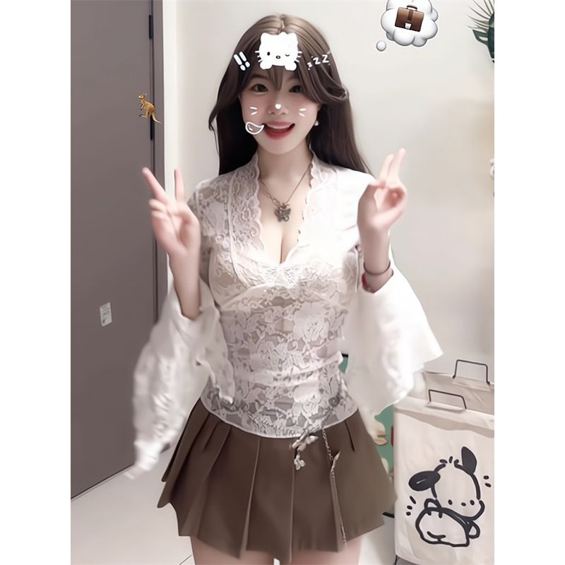 Lace fabric pure sexy hot girl V-neck long-sleeved T-shirt for women in autumn and winter slim fit and slim inside and outside top