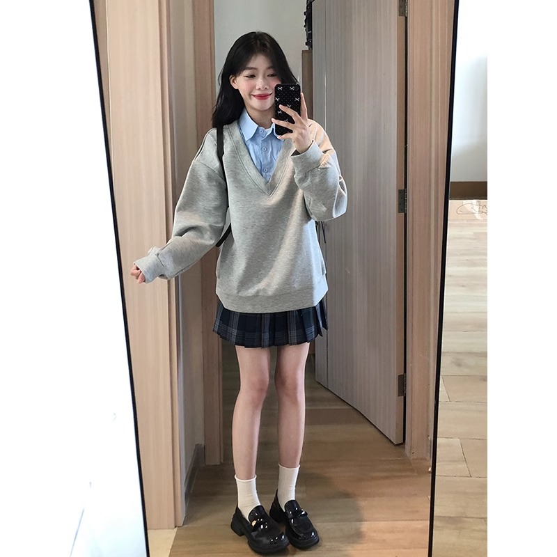 CVC food Maohua cotton composite milk silk 320g Korean college style fake two-piece V-neck sweatshirt