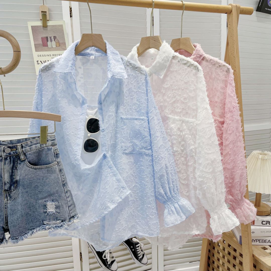 Real photo of the quality thin breathable long-sleeved sunscreen loose lazy style polo collar lantern sleeve shirt