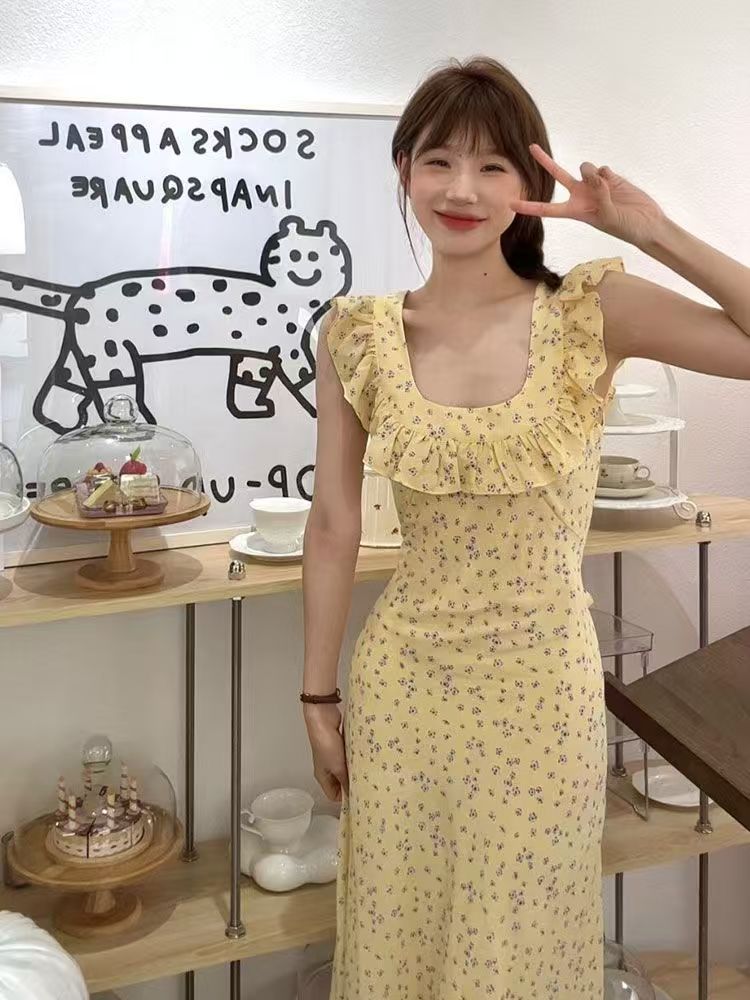 法式復古碎花連衣裙中長款氣質度假方領荷葉邊裙子女夏季新款長裙