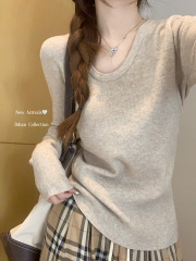 French U-neck exposing collarbone slim long-sleeved sweater for women in spring pure inner sweater base shirt chic top