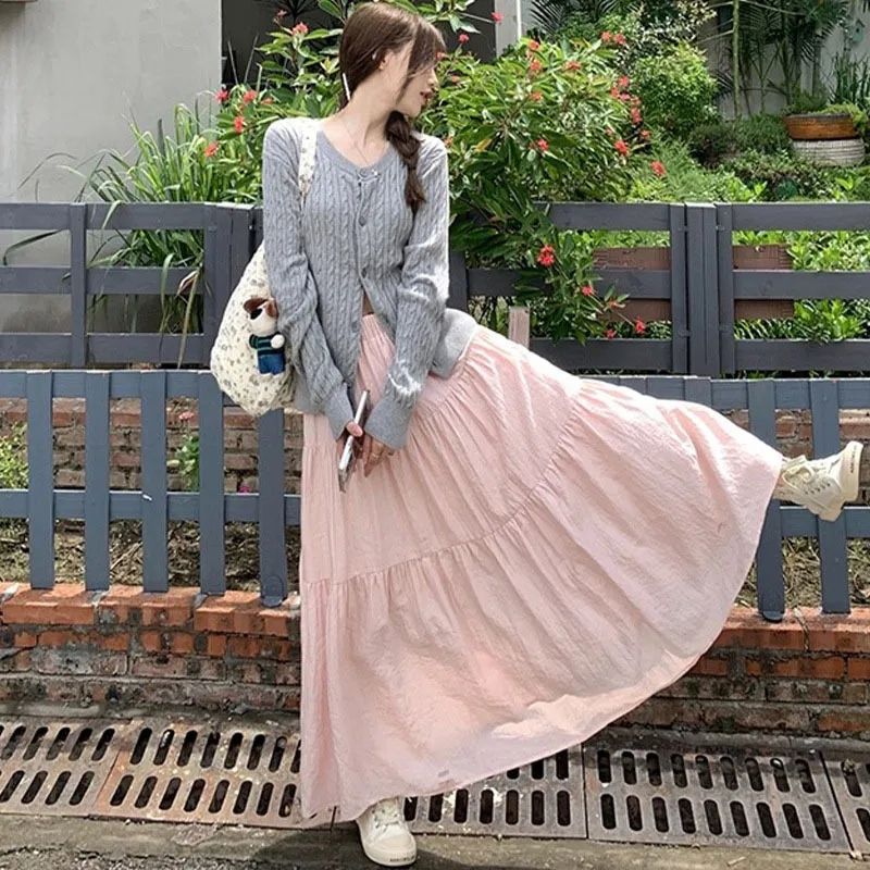 Women's Spring and Summer 2025 new slim A-line long skirt with small body, big swaying skirt with long draping feeling