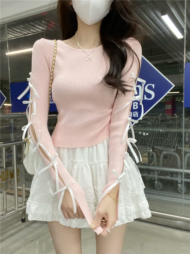 Real shot of retro bow tied short sweater for women in spring slim fit pure and hollow hot girl