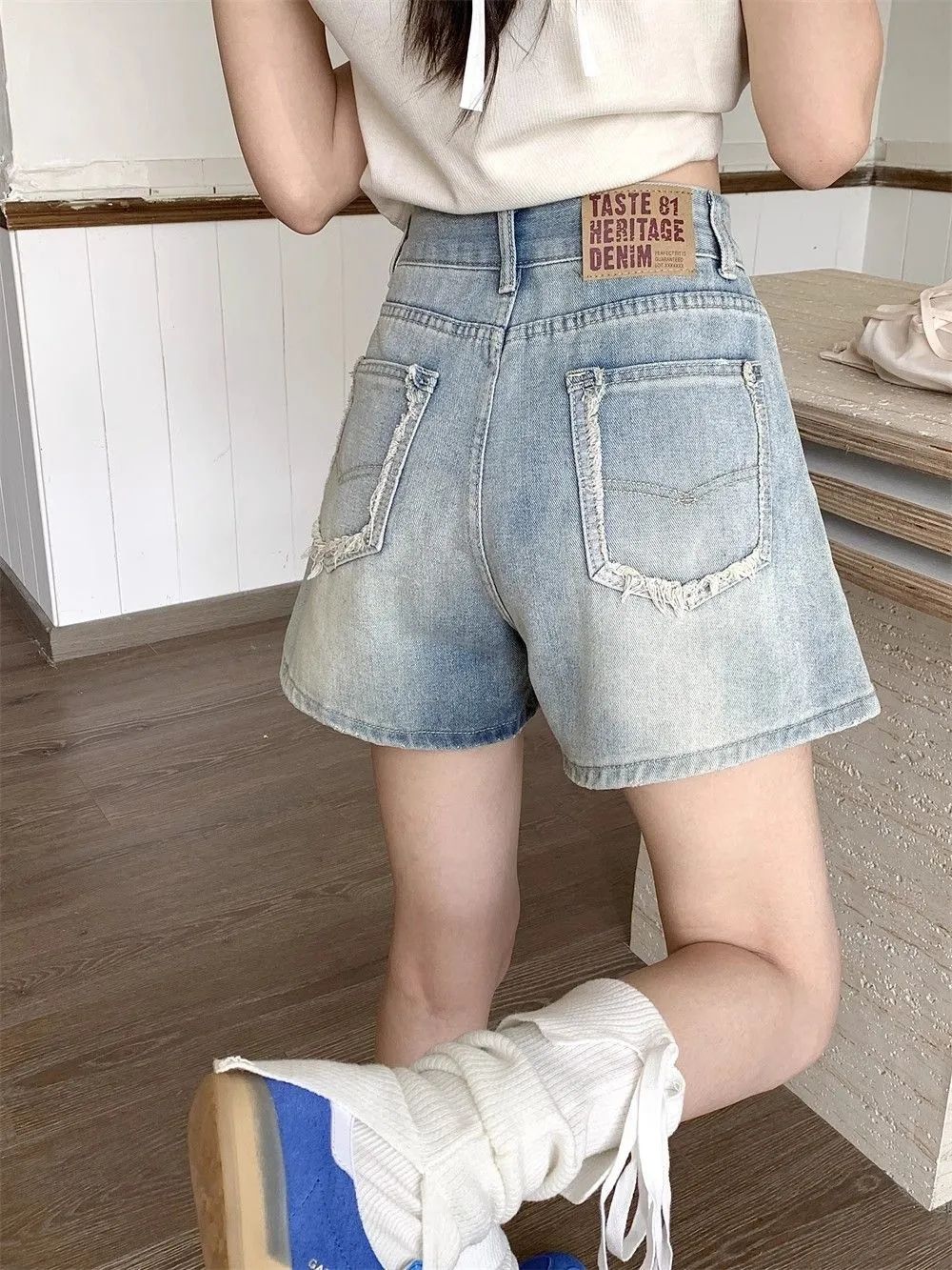 美式復古港風藍色高腰直筒牛仔短褲女夏季新款設計感顯瘦闊腿熱褲