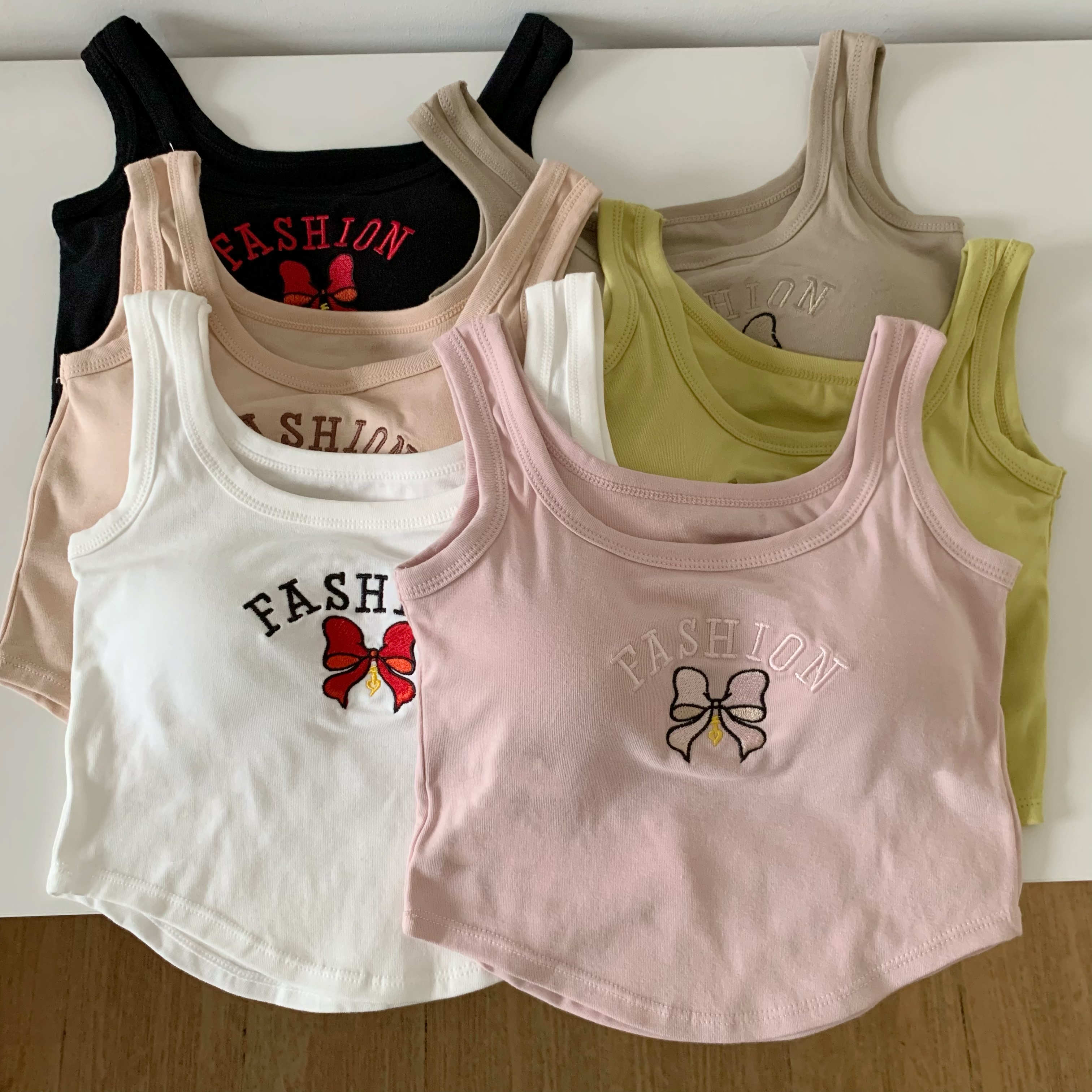 Bow design suspender vest hot girl style inside and outside wearing slim short top