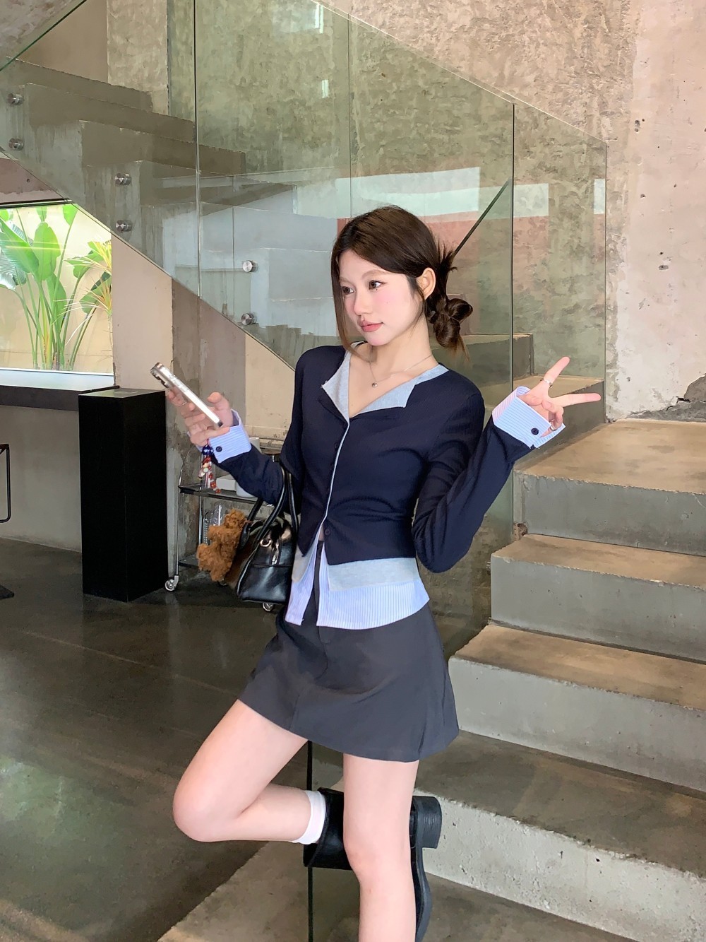 Real shot, niche splicing shirt, fake two-piece knitted long-sleeved top for women
