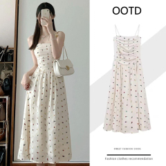 海邊度假風小個子連衣裙女夏季收腰顯瘦長裙抹胸裙設計感小眾裙子