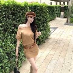 天貓質量性感斜肩短袖針織連衣裙女夏季修身收腰短裙辣妹包臀