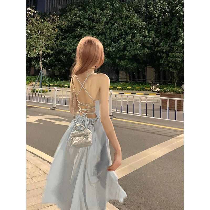 海邊沙灘度假多巴胺吊帶連衣裙女夏季一字肩收腰露背裙綁帶a字裙