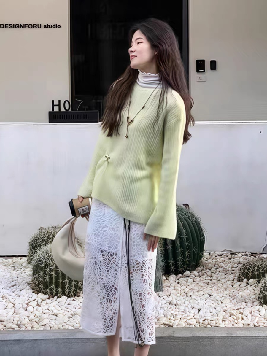 Green mid-length blouse knitted long-sleeved T-shirt for women 2025 spring outfit dopamine chic Korean top