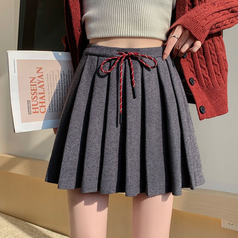 Tmall quality college style skirt women's high waist A-line pleated short skirt small knitted casual spring and summer