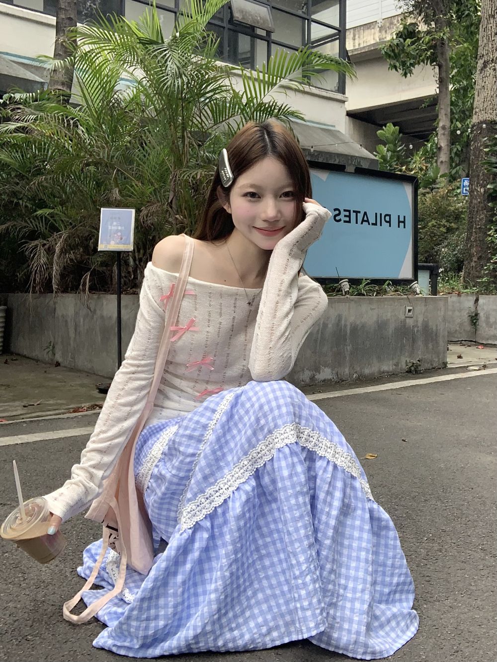 Real-life bow design long-sleeved T+lace spliced ​​plaid skirt