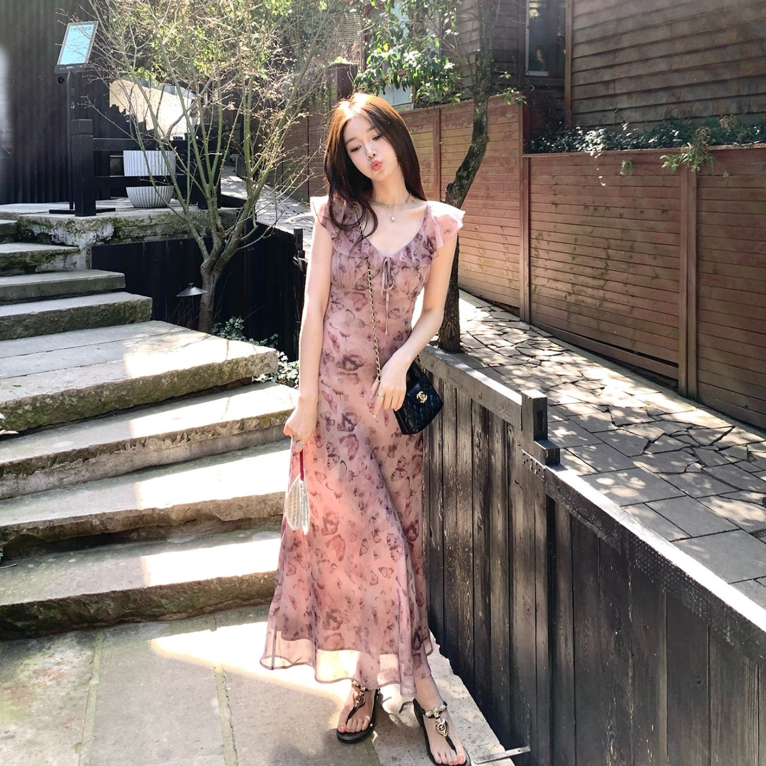 Large size women's butterfly printed ruffle dress for women 2025 summer new temperament skirt long skirt very beautiful