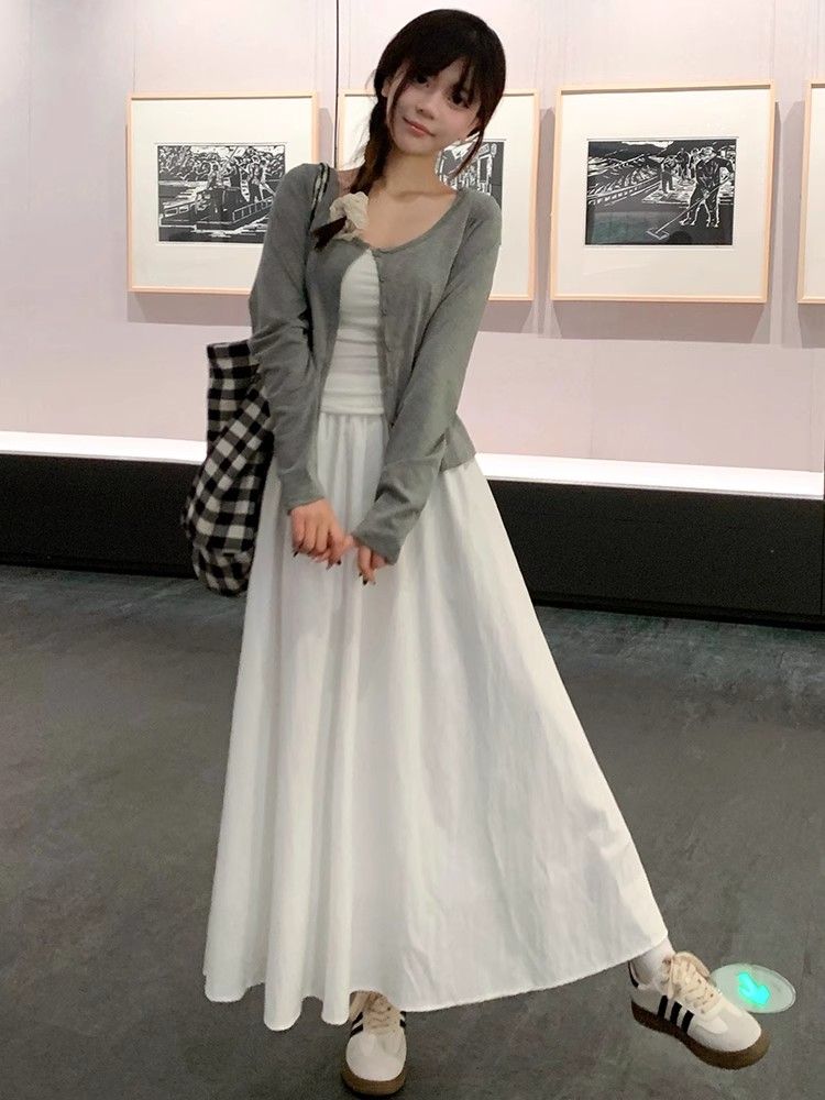White skirt for women 2025 new mid-length high-waisted A-line slim spring and autumn thin small pleated long skirt