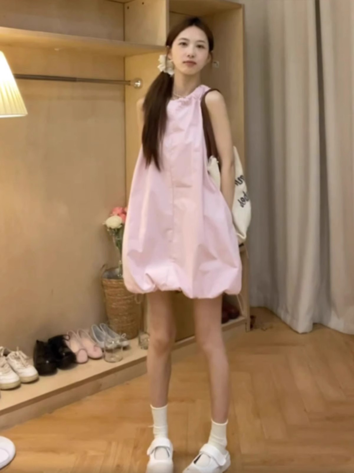 溫柔風減齡設計感粉色系帶連衣裙女夏季2025新款純色花苞裙短裙潮