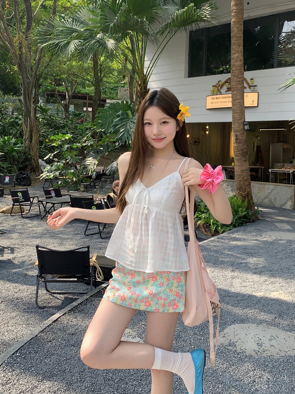 Real photo, fresh and floral short skirt, spring A-line hip skirt/sling vest two-piece set