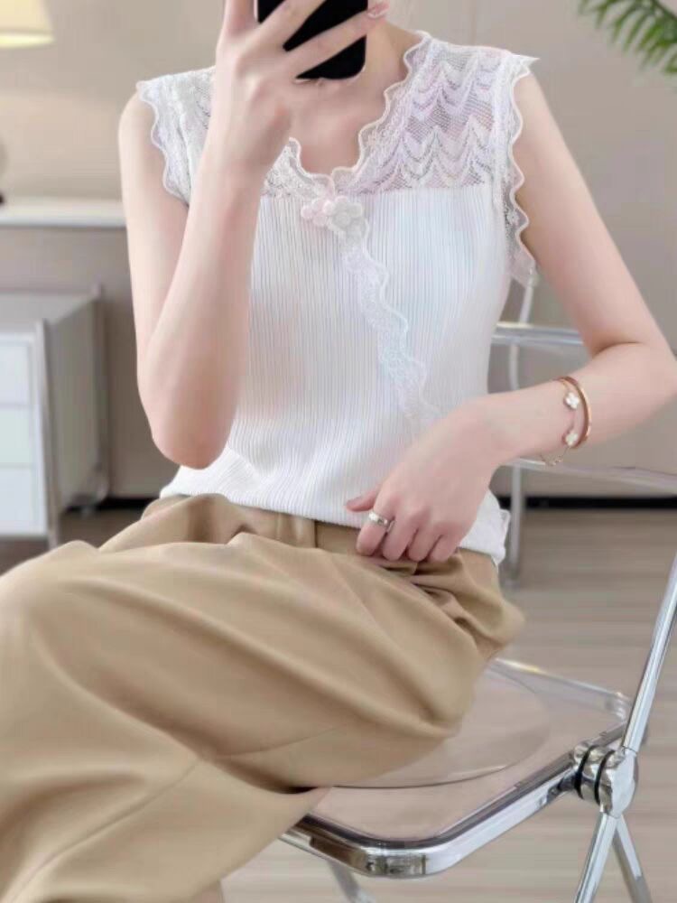 European station design sense hollow embroidered vest summer new style spliced ​​lace fashionable vest vest slim body suit for women