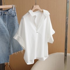 Extra large size 300 catties fat mm French V-neck short-sleeved shirt for women in summer high-end temperament chic long-sleeved shirt trendy