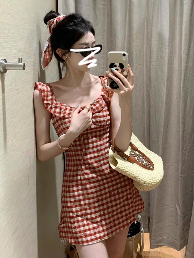 法式氣質紅色格子無袖連衣裙子女夏季2025新款小個子顯瘦收腰短裙