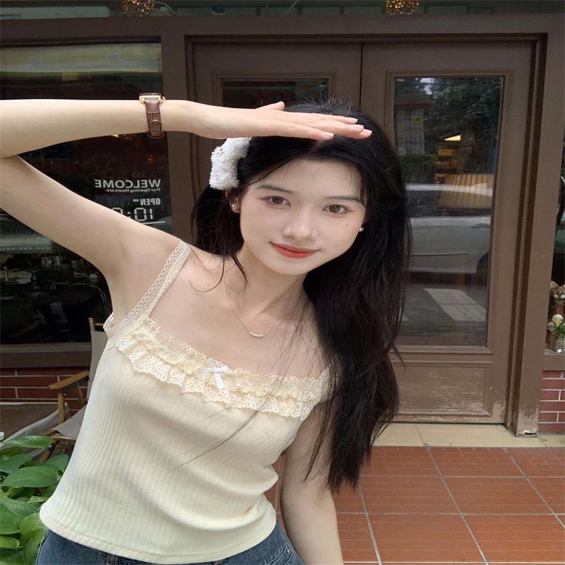 Beautiful age-reducing lace lace small bow suspender vest for women in summer wear hot girl style short sleeveless top