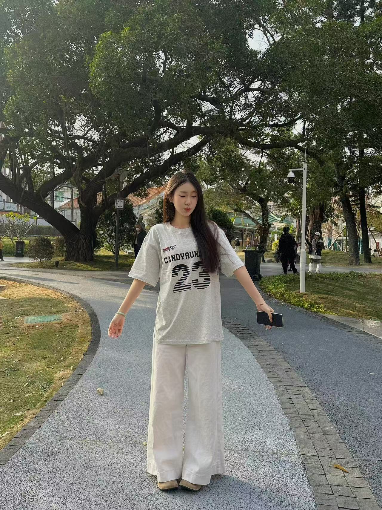 High-quality pure cotton 200g 100% cotton combed tight high-quality workmanship short-sleeved T-shirt for women