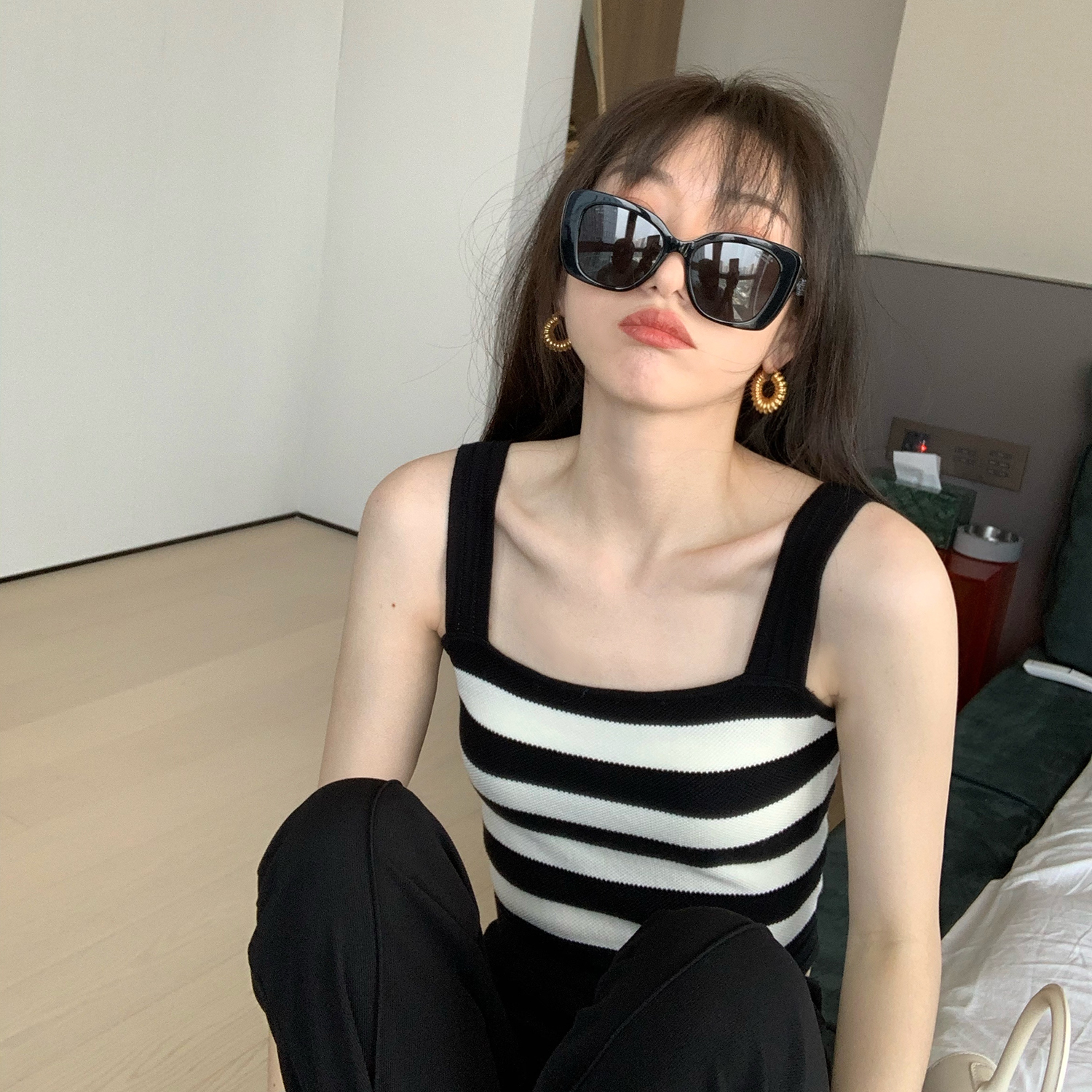 小宜定製方糖吊帶背心女內搭白色春秋設計感小眾外穿打底上衣