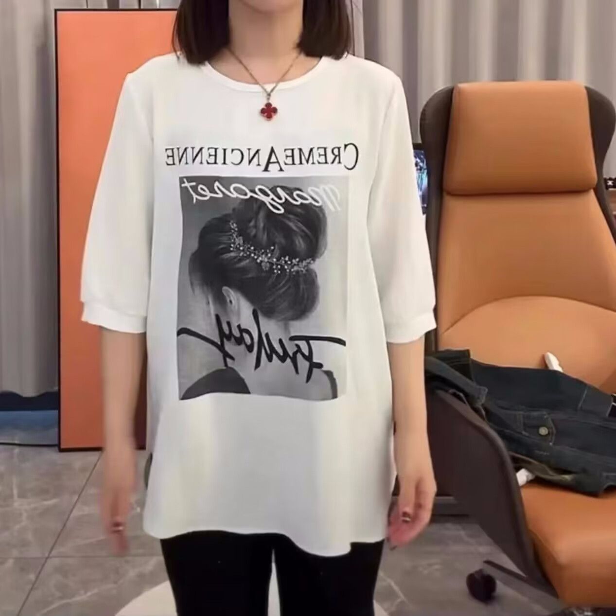 2025 summer new loose Korean version fashionable age-reducing slim bear design top gray T-shirt for women