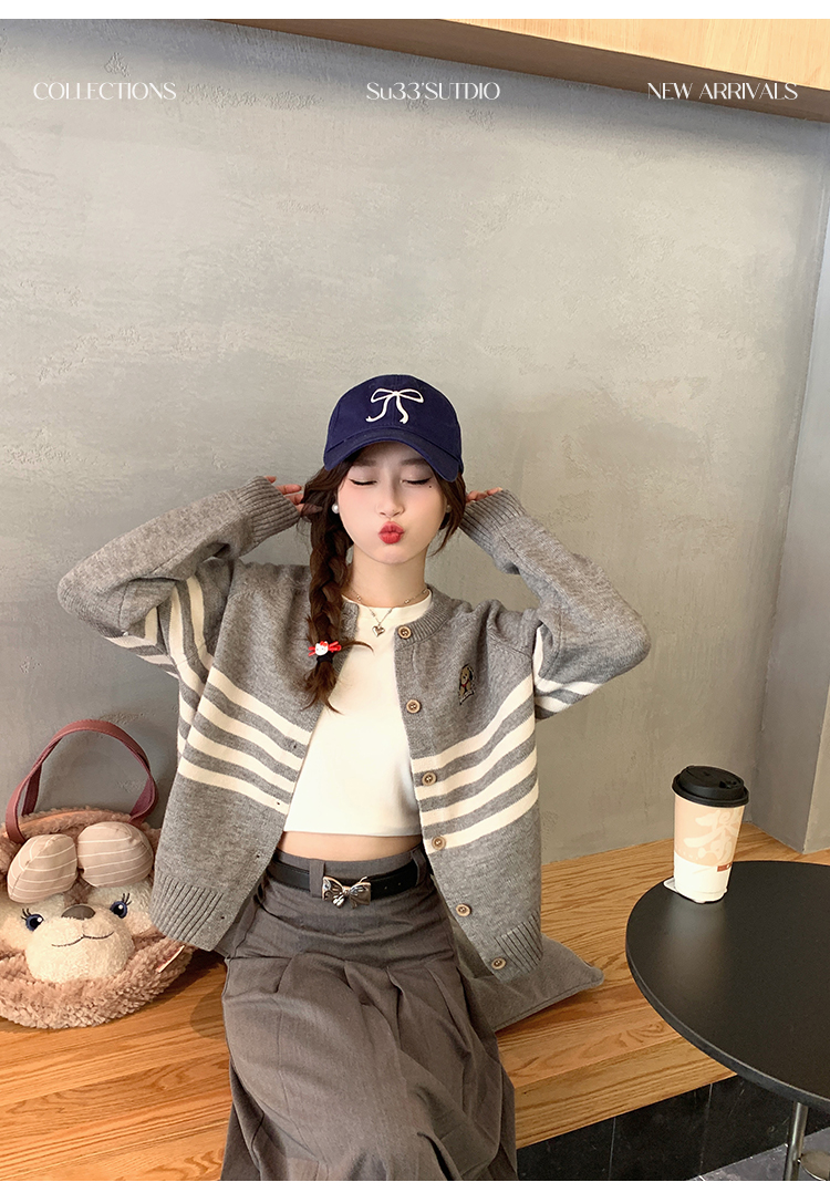 Gray sweater cardigan women's 2025 new spring and autumn coat knitted embroidery college style top