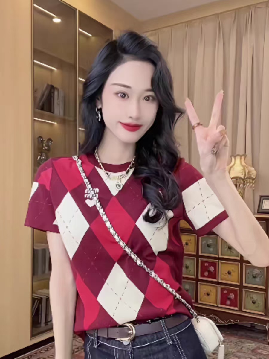 法式菱形格寬鬆短袖上衣女夏季新學院風百搭時尚圓領半袖T恤