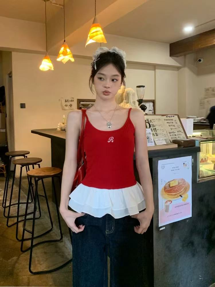 宋正恩紅色針織花邊吊帶背心女春季內搭可外穿繡花芭蕾風獨特上衣