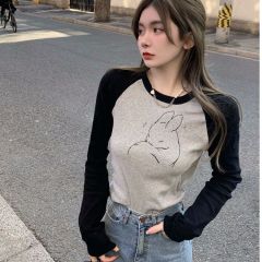 Thread hot girl short contrasting color printed splicing T-shirt early autumn shoulder versatile long sleeve slim body clothes for women