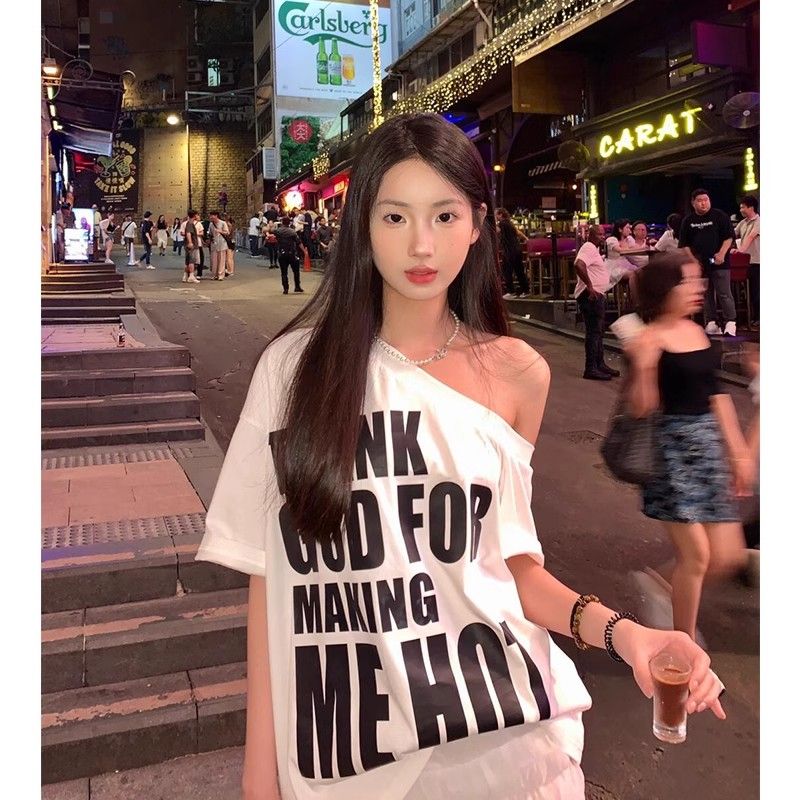 American high street letter printing white off-shoulder loose short-sleeved T-shirt for women 2025 summer new versatile top