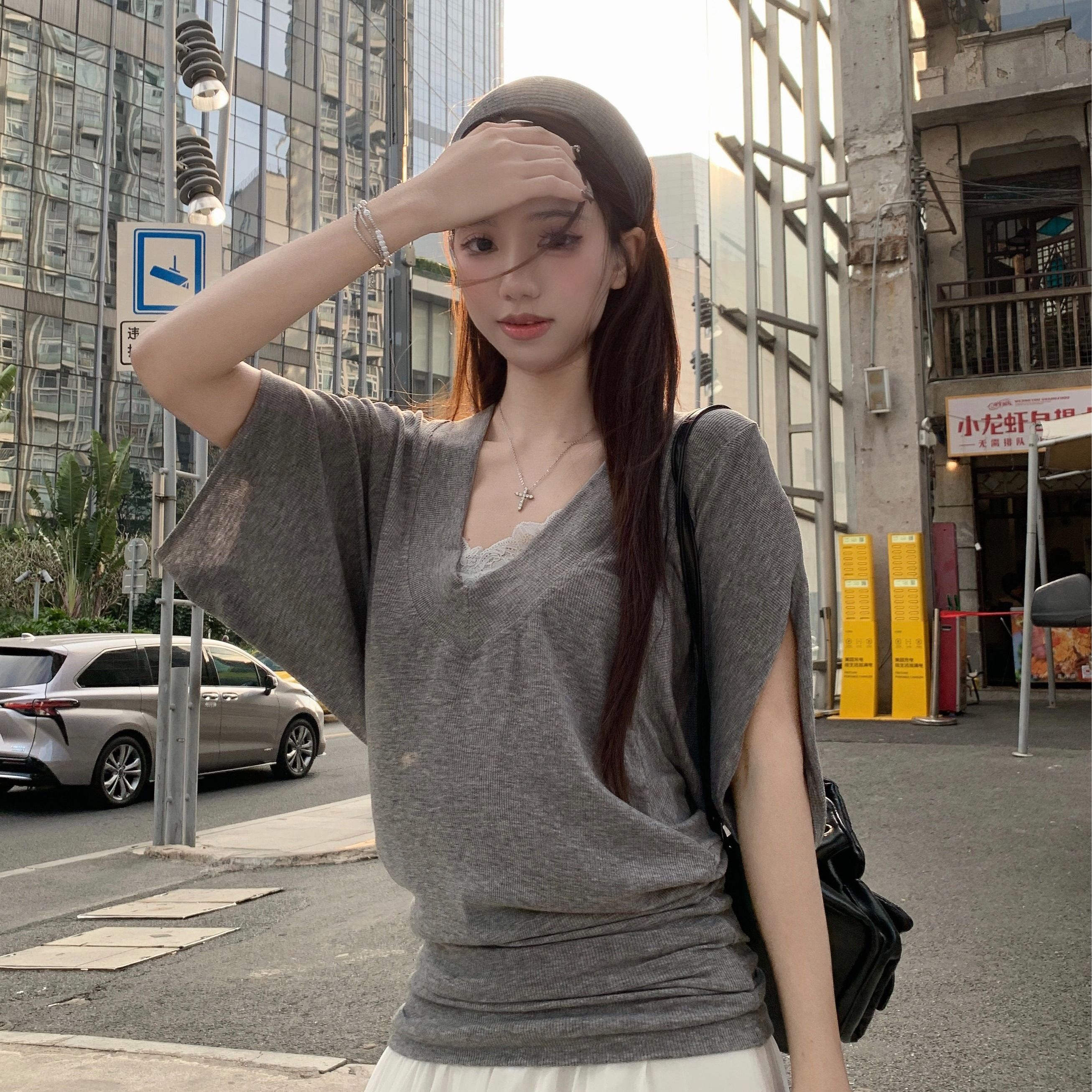 260g Korean cotton slack and lazy style loose V-neck short-sleeved T-shirt for women