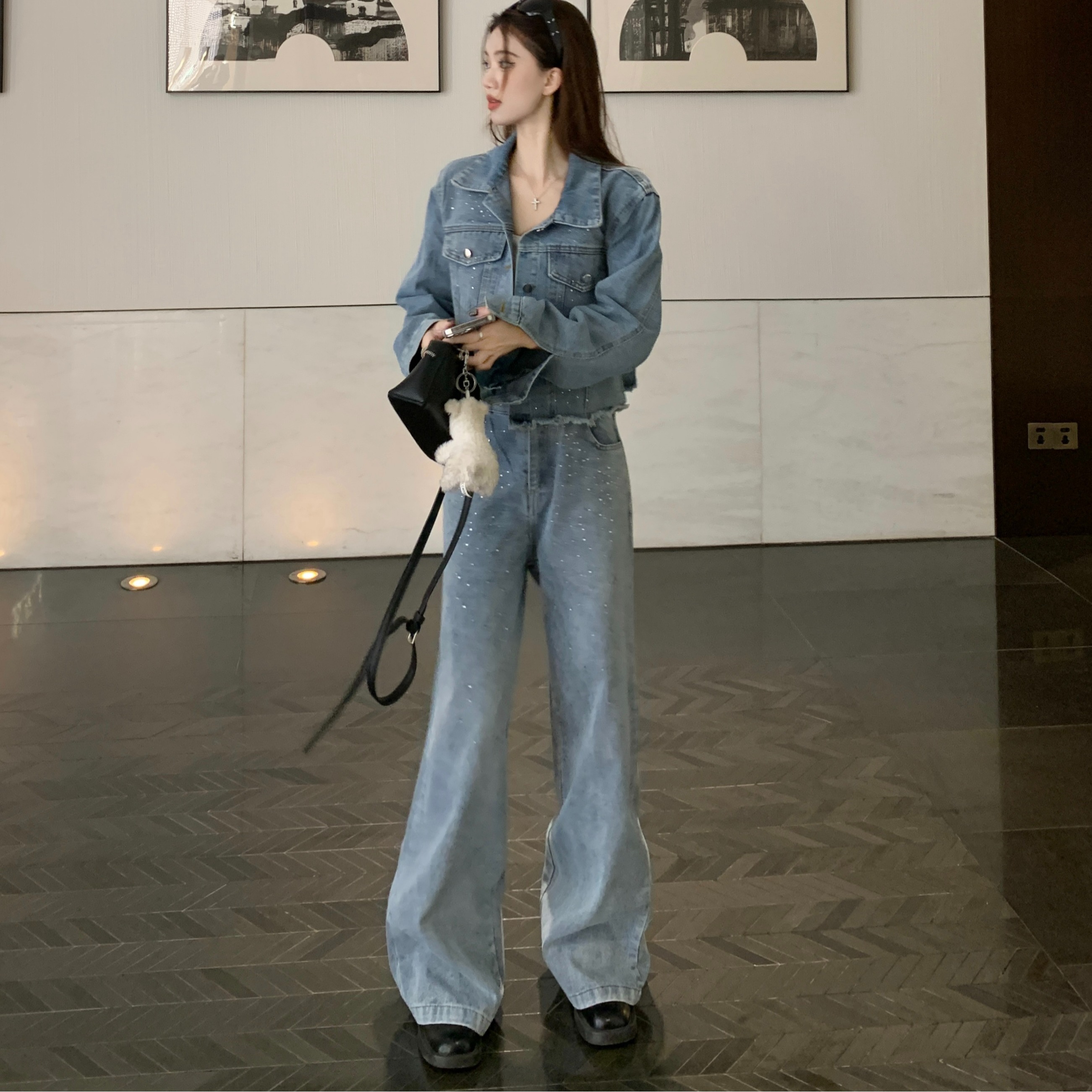 Real shot of spring design, loose heavy industry hot diamond retro short denim jacket pocket straight work pants
