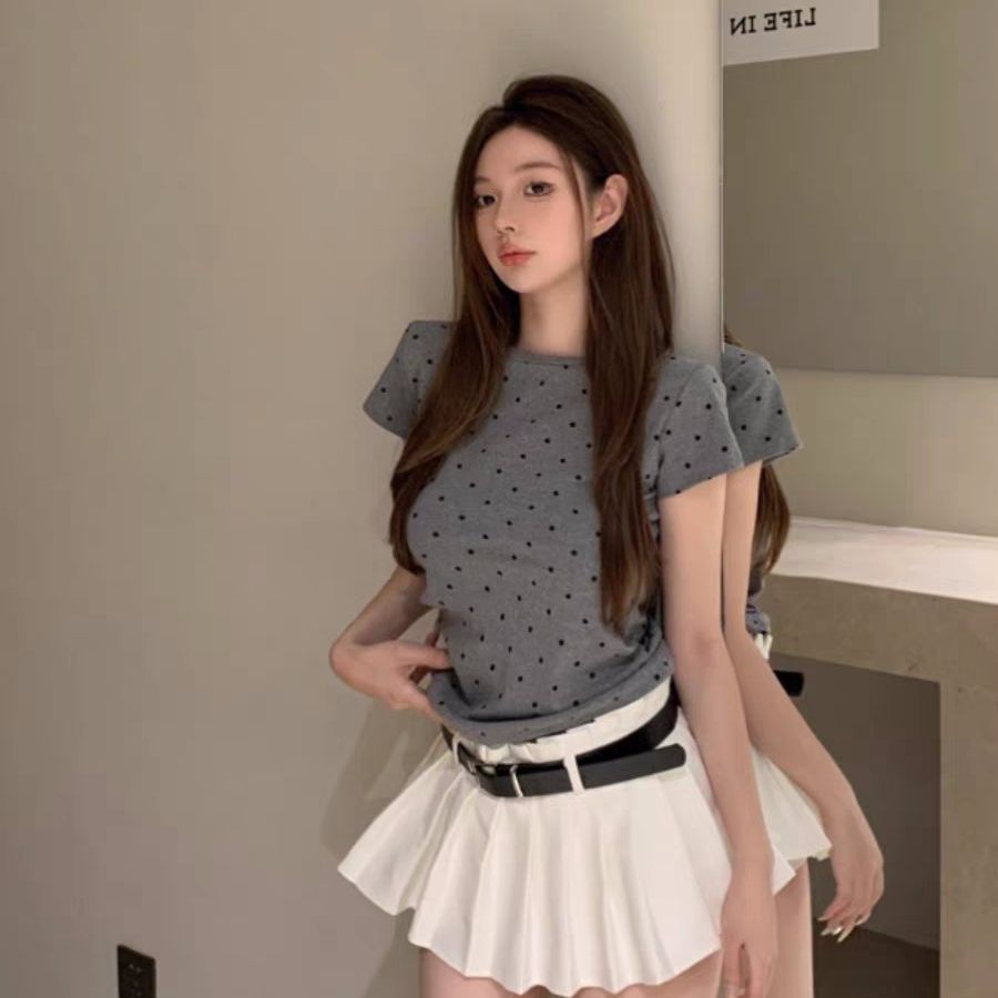 Retro polka dot versatile short-sleeved T-shirt for women with slim fit short base shirt top