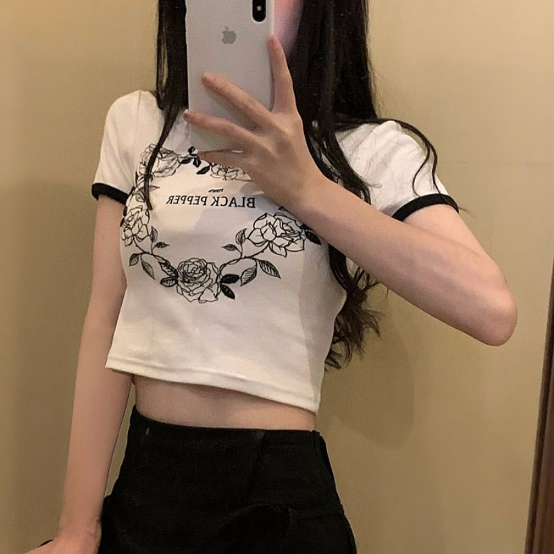 Ribbed spring and summer new white slim European and American short-sleeved top exposed navel