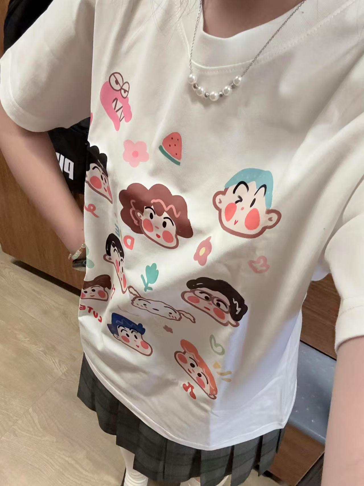 High-quality pure cotton 200g 100% cotton combed tight high-quality workmanship short-sleeved T-shirt for women