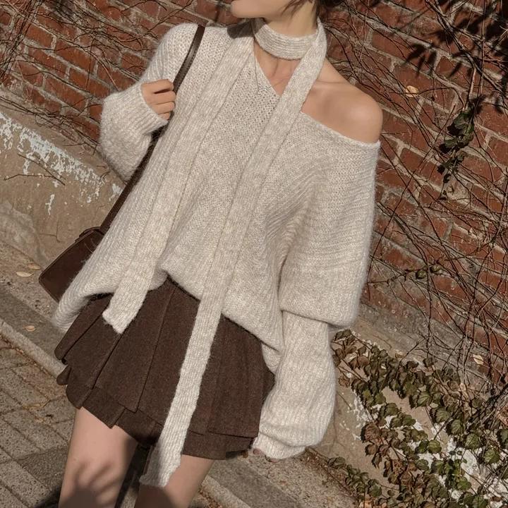 Korean chic early spring V-neck halter neck ribbon loose lazy style blended yarn mid-length belt sweater