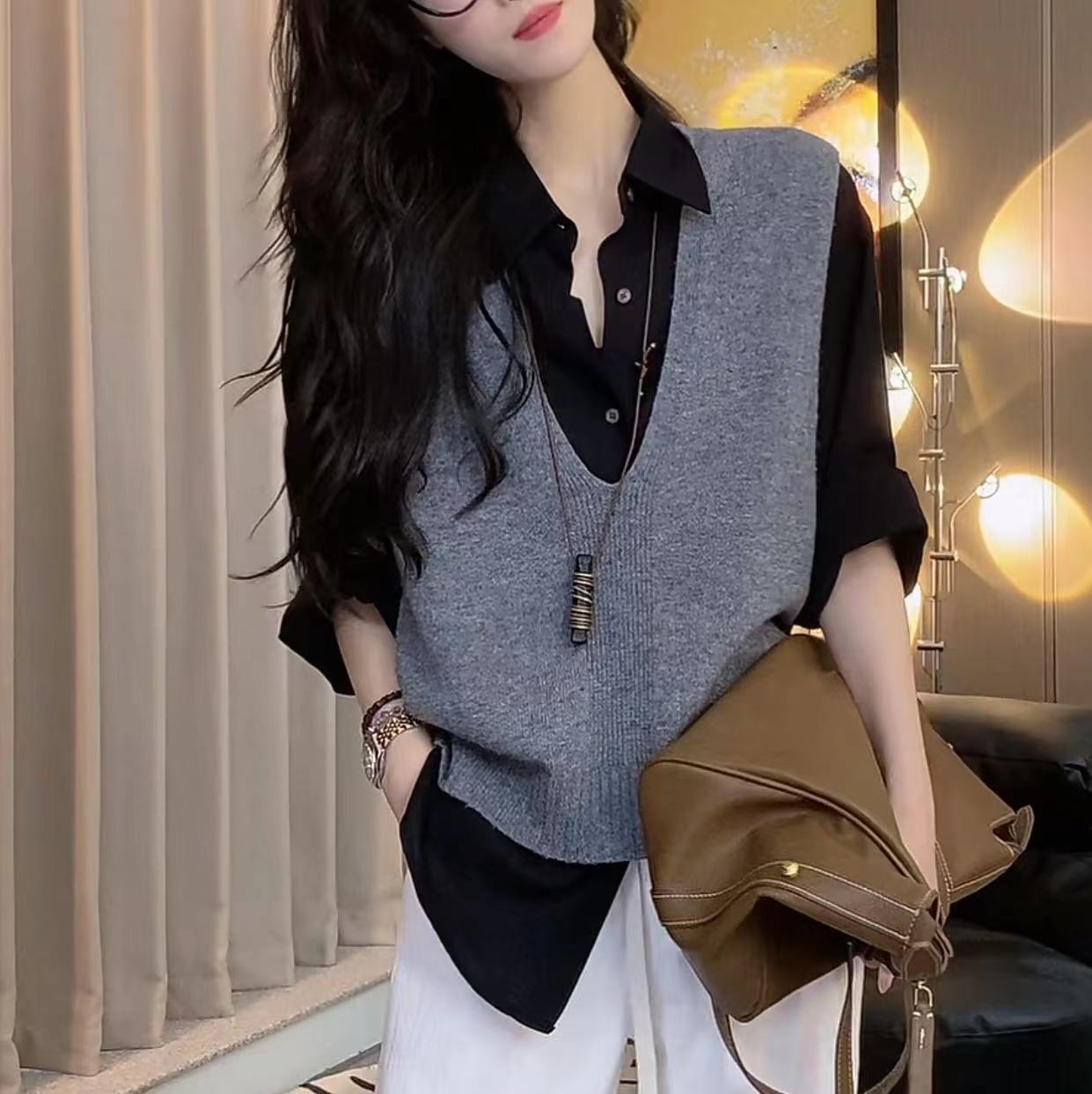 Pure Wool Stylish High-Neck Knit Vest for Women 2025 New Spring and Autumn Layering Solid Color Sweater Backless Cardigan