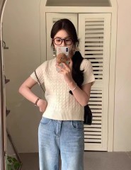 圓領正肩t恤女短袖春夏季修身短款設計感別致麻花冰絲針織衫上衣