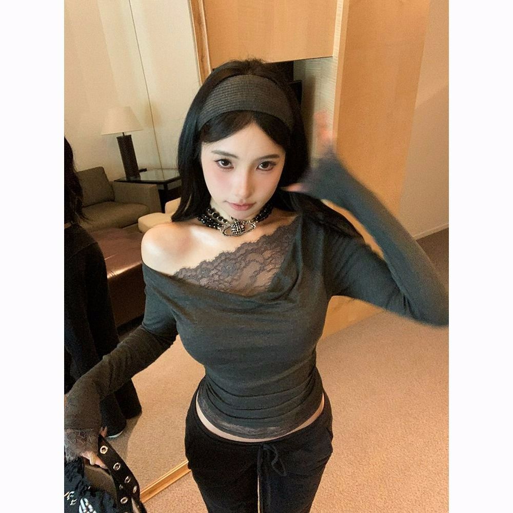 Pure Gray Lace Spliced ​​One-Shoulder T-shirt for Women in Autumn and Winter Sweet Hot Girls Bottom Shirt with Short Skirt on Shoulder Top