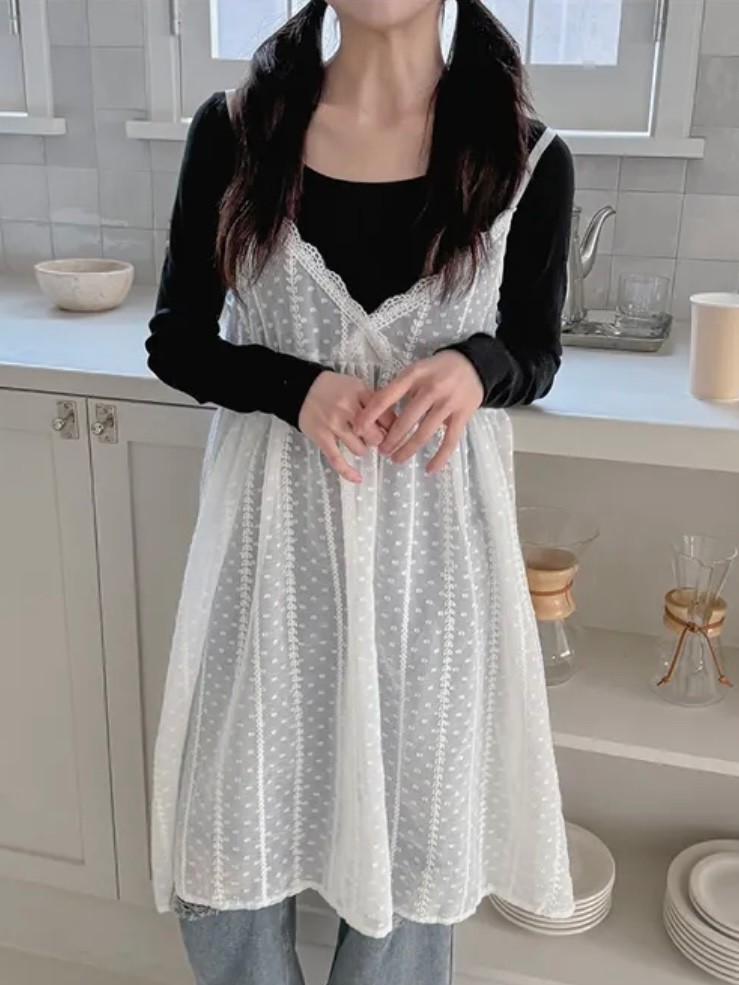 Korean chic design layered blouse French gentle v-neck lace mesh suspender vest dress