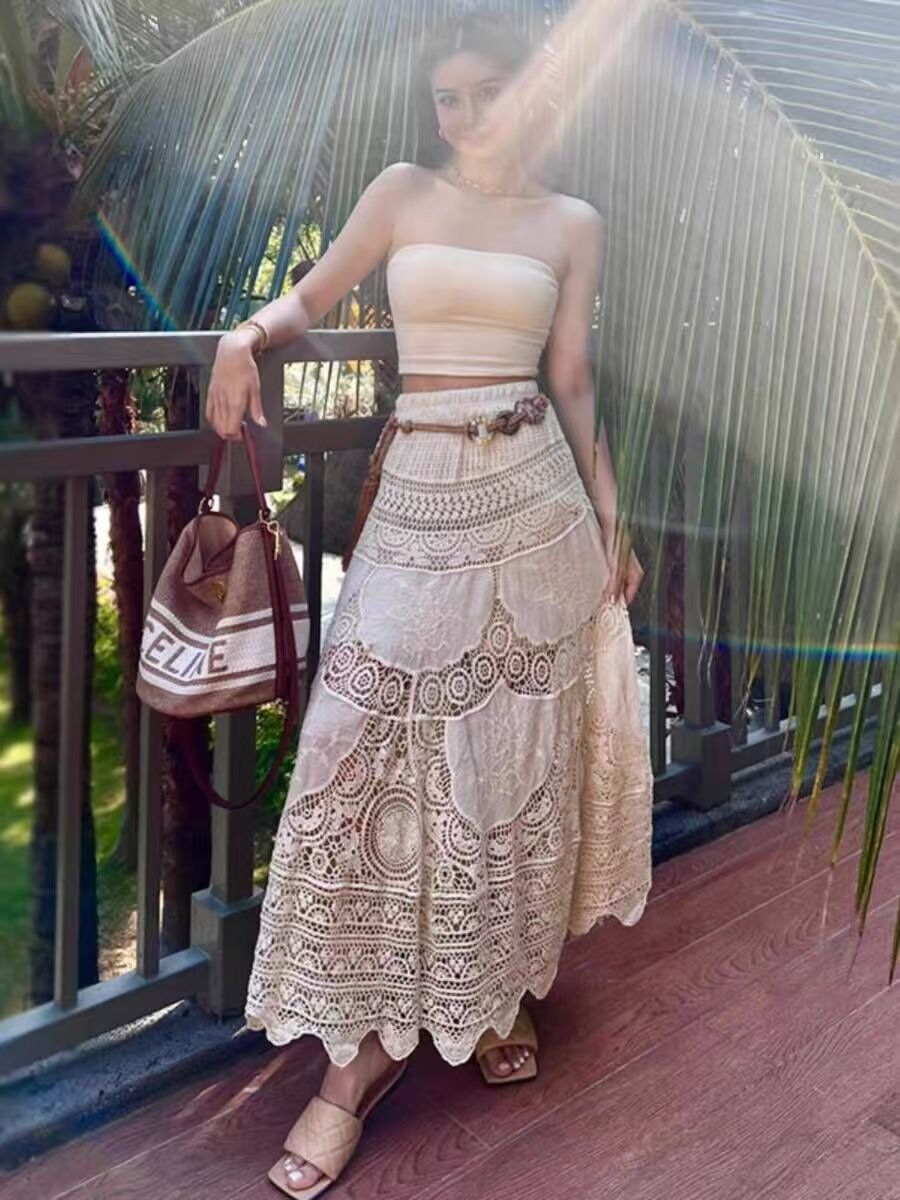 French Retro Lace Trim Embroidered Half-Skirt for Women Spring and Autumn 2025 New Arrival High-End Style Very Beautiful Maxi Skirt