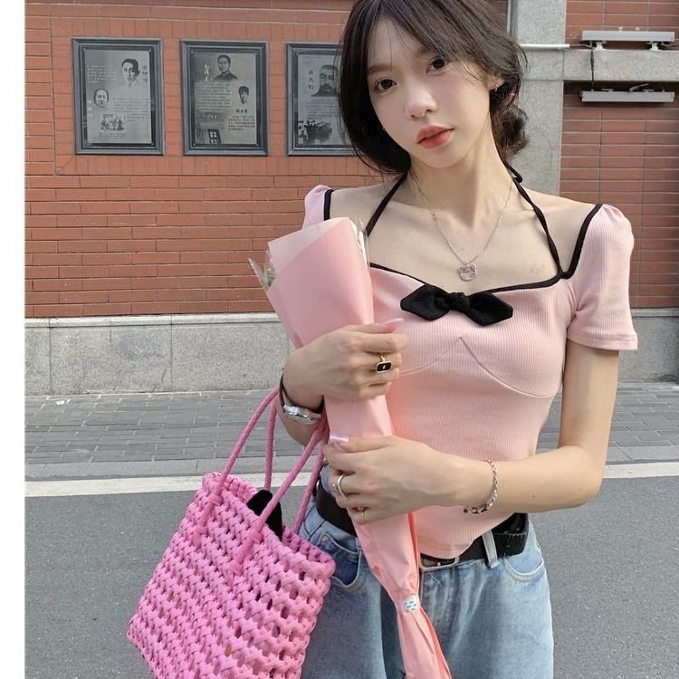 Pure and sweet and spicy bow square neck short-sleeved T-shirt for women in summer design niche short 2025 top trend