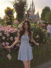 MULVAN U領修身吊帶連衣裙女麻花針織短裙夏新款a字收腰裙子