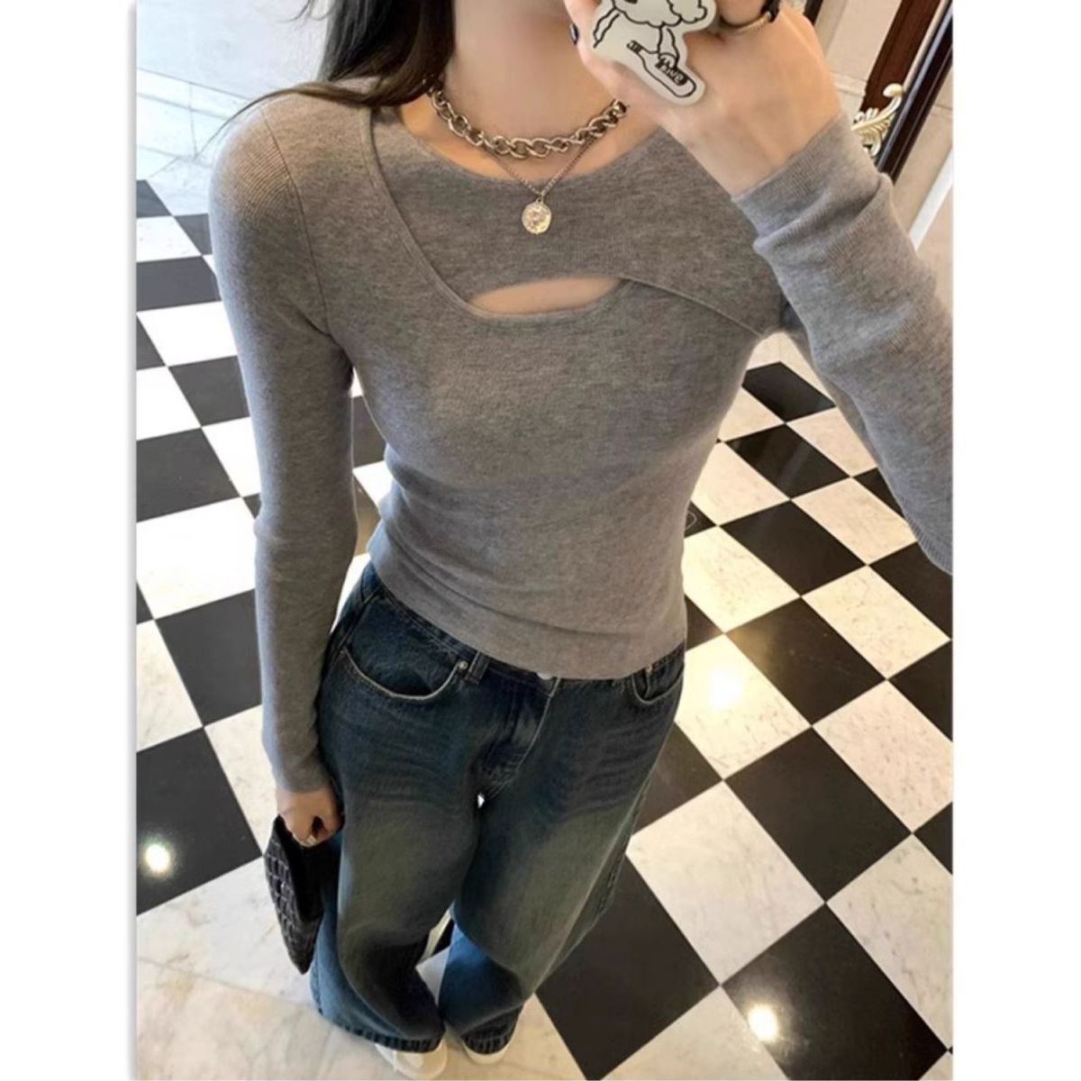 Careful hollow base shirt for women's tops with niche slim temperament and versatile long-sleeved T-shirt