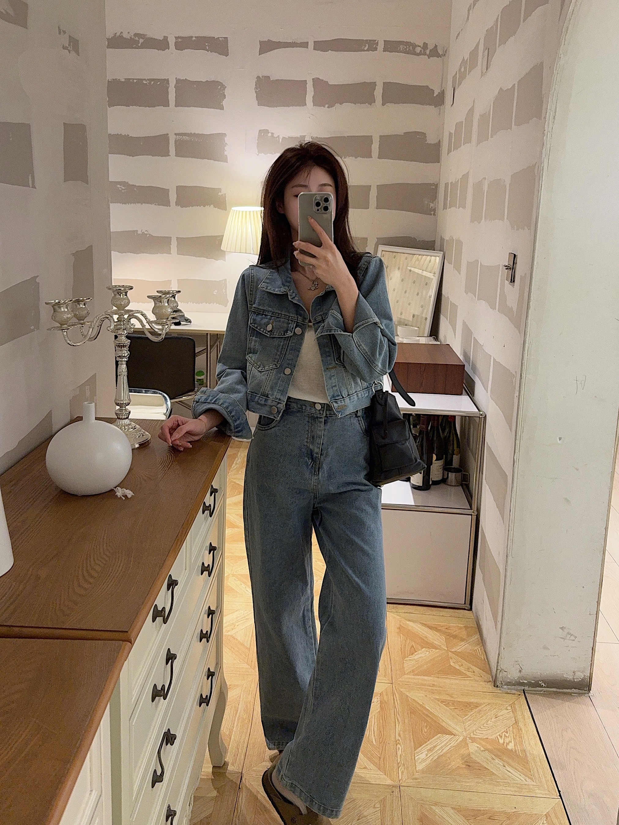 Real shot of spring salt-style light mature style light luxury high-end unique blue denim two-piece suit pants for women